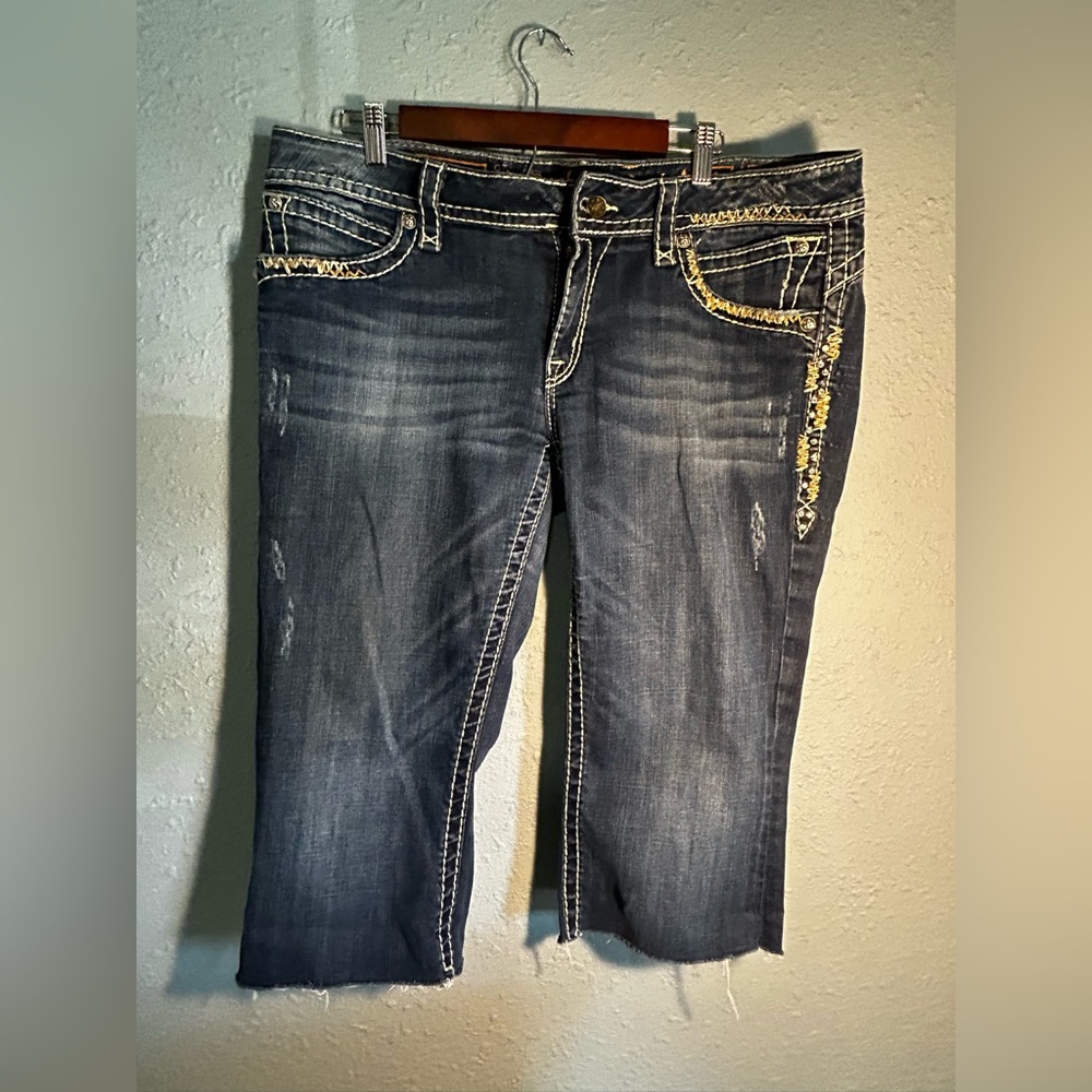 Rock revival cut off Bermuda shorts size 36